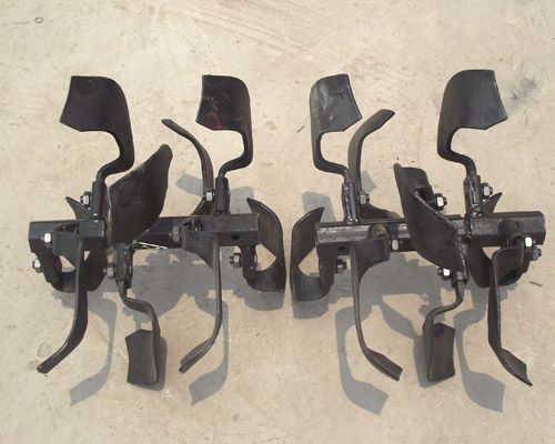 60公分開(kāi)溝培土刀