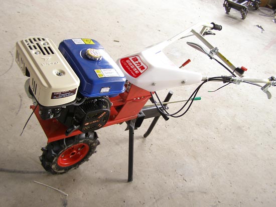 獨(dú)輪田園管理機(jī)