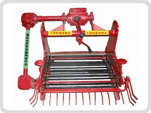 土豆收獲機(jī)