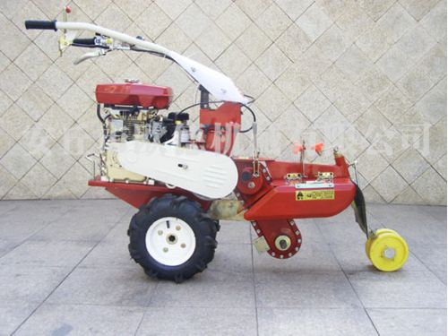 中耕機(jī)