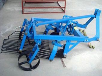 馬鈴薯收獲機(jī)